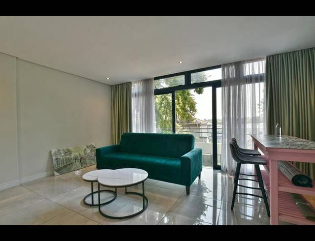 1 BEDROOM APARTMENT FOR SALE IN HOUGHTON